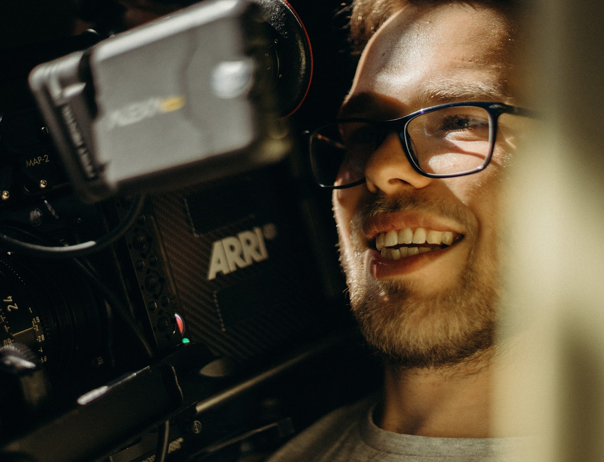 Top 10 techniques to work with a large camera